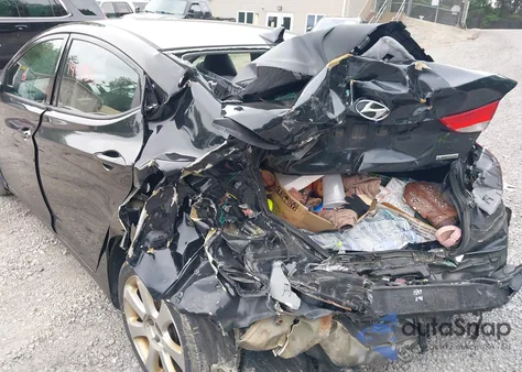 2013 Hyundai Elantra Gls/Limited from USA, damaged, VIN 5NPDH4AE0DH263352